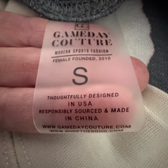 Gameday CoutureOhio State Two-Tones Crewneck Size Small never worn - Picture 8 of 9